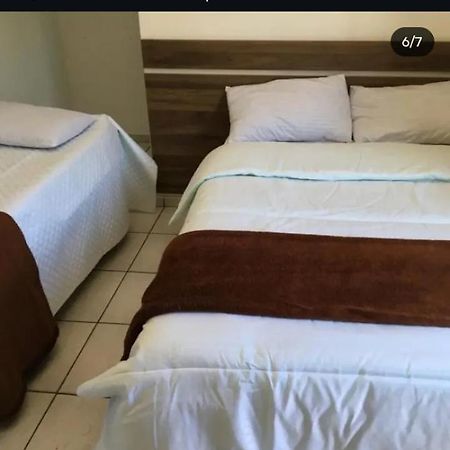 Hotel Portal Dos Anjos อาปาเรซิดา ภายนอก รูปภาพ